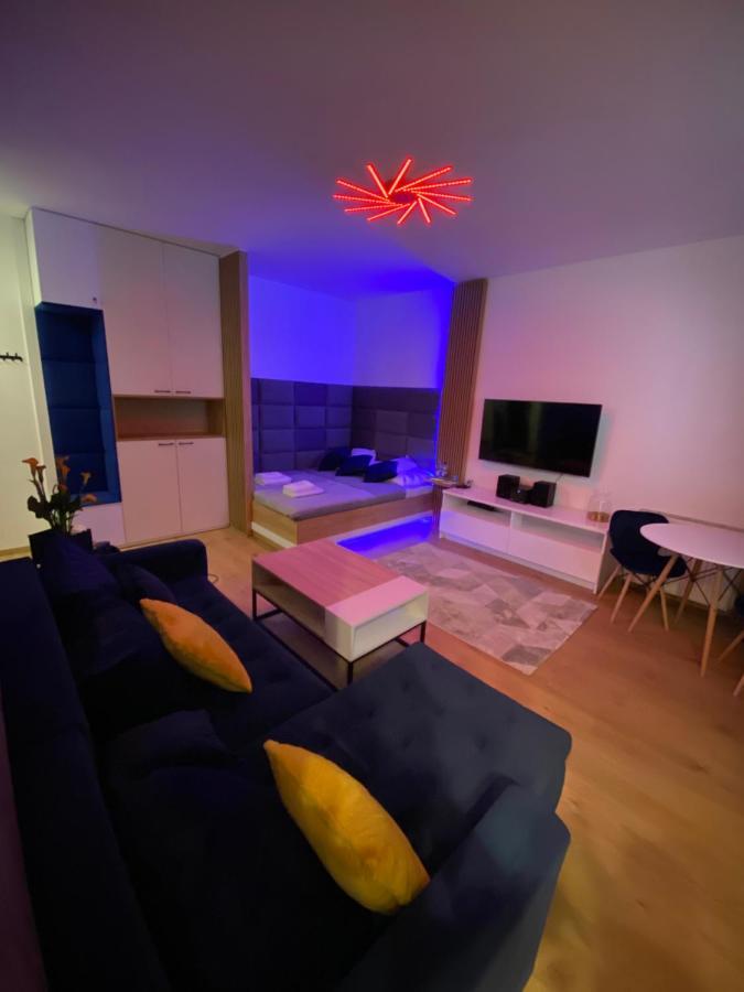 Secret Apartments Chelmska Warsaw Exterior photo
